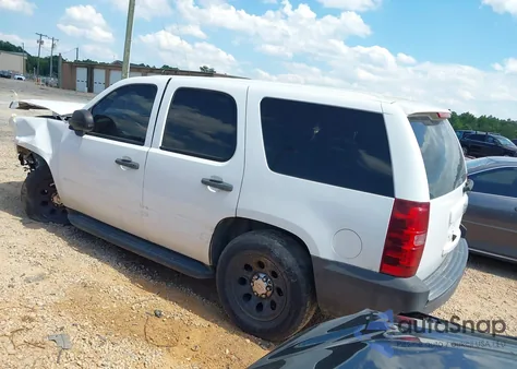 2008 Chevrolet Tahoe Police z USA, uszkodzony, nr VIN 1GNEC030X8R240972